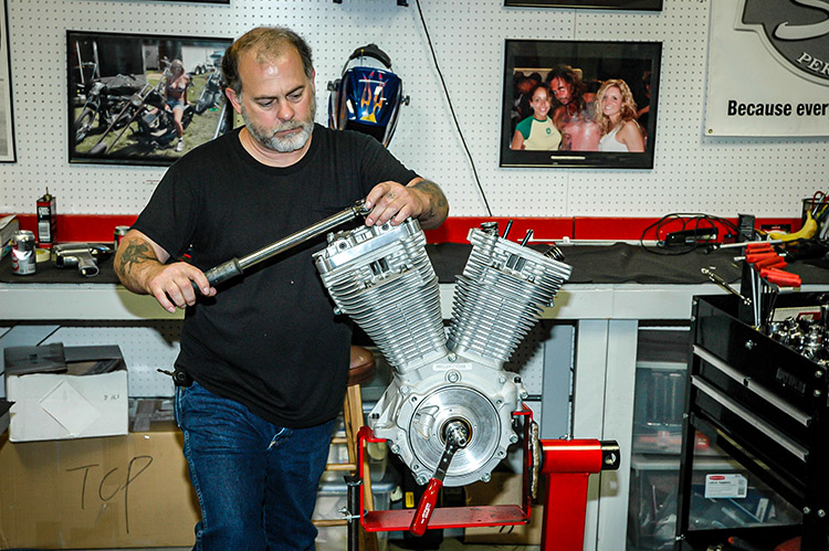 Harley Engine Building Rocker Box Torquing